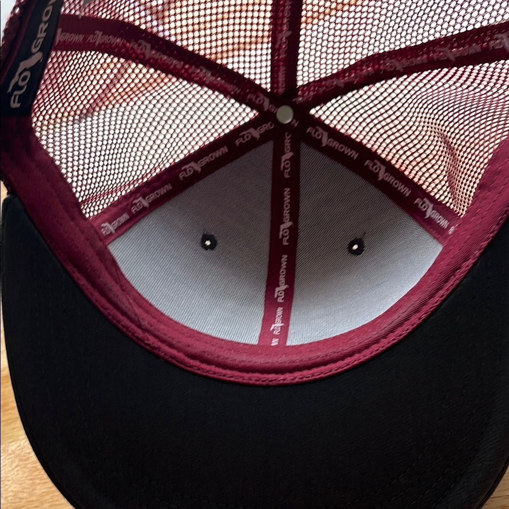 Gray and Red Men's Hat - Picture 2 of 3